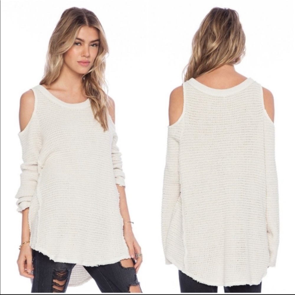 Free People Sunset Open Cold Shoulder thermal Top used good condition